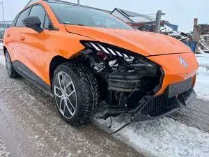 MG MG4 EV 77kWh Trophy Extended Range