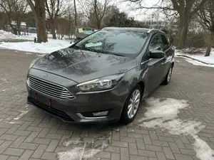 Ford Focus Titanium / Automatik/Euro6/ TÜV Neu