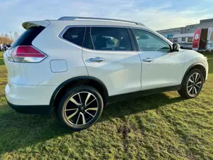 Nissan X-Trail Tekna Bild 3