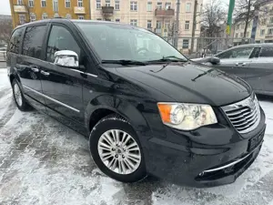 Lancia Voyager 2,8 PLATINUM/ DVD / AHK / KLIMA HINTEN