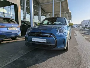 MINI Cooper SE 3-Türer Navi.Glasdach.Park.Ass. Bild 2
