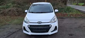 Hyundai i10 1.0 LPG Navi Klima SHZ Lenkradheizung Alu