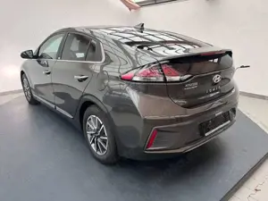 Hyundai IONIQ Prime Elektro Facelift MJ22 AHK-abnehmbar Navi Dig Bild 4