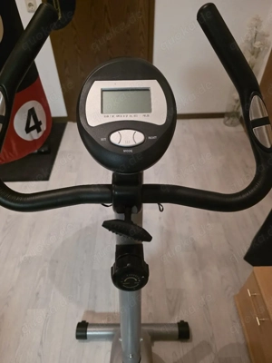 Heimtrainer Fahrrad 