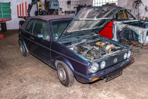 Volkswagen Golf Cabriolet Karmann Bild 2