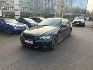 BMW 318 318i