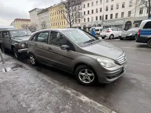 Mercedes-Benz B 170 Autotronic