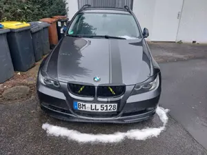 BMW 320 320i touring
