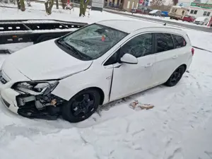 Opel Astra 1.7 CDTI DPF Sports Tourer Sport