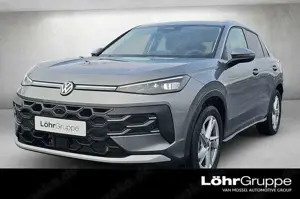 Volkswagen T-Roc 1.5l eTSI DSG Style *Pano*Area View*LED VSA