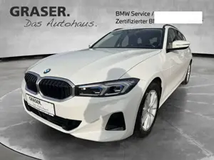 BMW 320 d xDrive Touring Head-Up DAB LED RFK Shz
