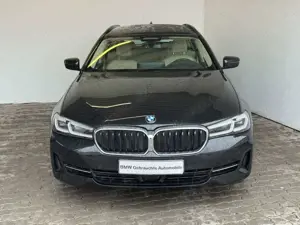 BMW 520 dA xDrive Tour. LiveCock.HUD.LED.Sportsz.AHK.