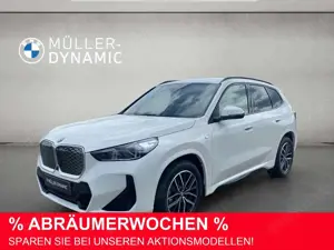 BMW iX1 eDrive20 M SPORT LED HUD 360° KAMERA HARMAN KARDON