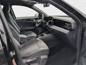 Volkswagen Tiguan R-Line 2.0 TDI DSG Matrix*Massage*IQDrive Bild 4