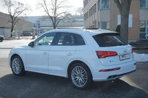 Audi SQ5 3.0 TDI quattro / Luftfahrwerk / Feinnappa / Bild 2