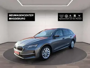 Skoda Octavia Combi 2.0 TDI DSG SELECTION*HuD*MATRIX*360°KAMERA*