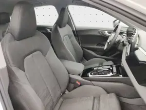 Audi A5 40 TFSI quattro Business*LED*RFK* Bild 4