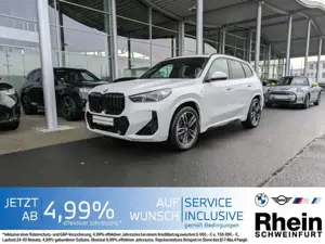 BMW X1 xDrive23i M Sport HeadUp. Glasdach. AHK.