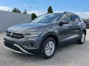 Volkswagen T-Roc 1.5 TSI DSG Life AHK ACC 16Z Ready App Kam