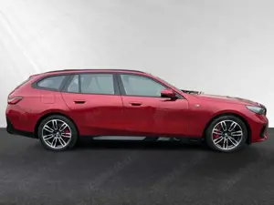 BMW i5 eDrive40 Touring M Sport Pro|AHK|Head-Up|H/K Bild 2