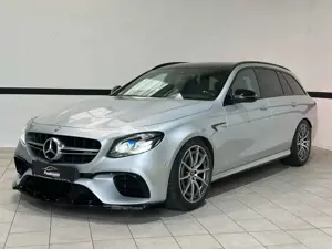 Mercedes-Benz E 63 AMG S 4Matic+ T 9G-TRONIC Navi*Leder*LED*Panorama*