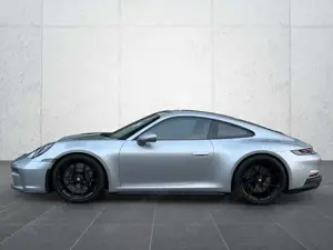 Porsche 992 911 GT3 mit Touring-Paket Vollschalensitze Bild 2
