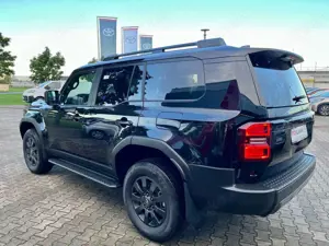 Toyota Land Cruiser 2,8 MILD HYBRID AWD Executive J25 Bild 5