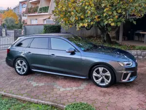 Audi A4 Avant 35 TDI S line | Matrix | ACC | Virtual | AHK Bild 4