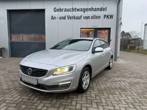 Volvo V60 Kombi Linje Business*AHK*RFK*SHZ*NAVI*SOUNDS