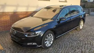 Volkswagen Passat Variant Highline BMT *DIGITAL*PANORAMA*LED*ACC*AHK