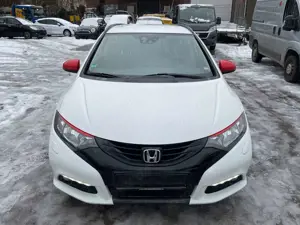 Honda Civic Tourer Sport TÜV 10.2026 2 HAND Bild 2