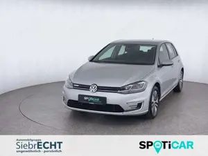 Volkswagen Golf Comfortline*SHZ*PDC*NAVI*uvm