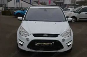 Ford S-Max S-MAX Titanium/TüvNeu/Garantie/Pano Bild 2