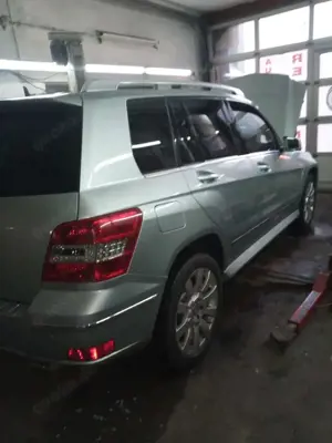 Mercedes-Benz GLK 350 GLK 350 CDI DPF 4Matic 7G-TRONIC Bild 4