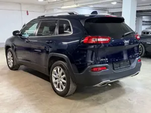 Jeep Cherokee Limited 4WD Navi~Klima~Leder~Panorama Bild 5