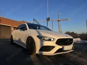 Mercedes-Benz CLA 220 CLA 220 Coupe AMG Line