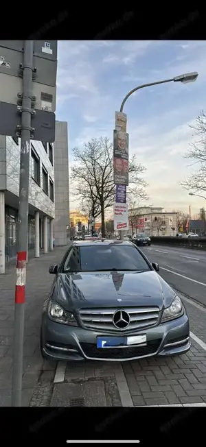 Mercedes-Benz C 200 (BlueEFFICIENCY) Avantgarde