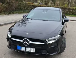 Mercedes-Benz A 220 A 220 d 8G-DCT