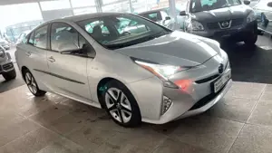 Toyota Prius Comfort . Hybr.Benzin.Navi Kamera. Bild 3