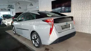 Toyota Prius Comfort . Hybr.Benzin.Navi Kamera. Bild 4