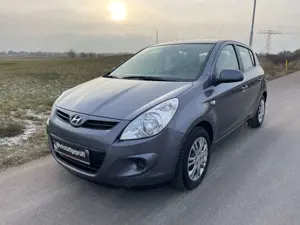 Hyundai i20 Comfort *1.Hand *Inspektion Neu *TÜV Neu