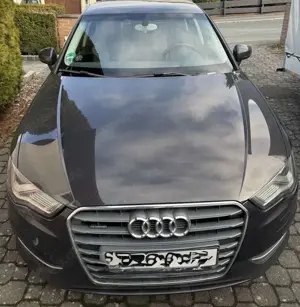 Audi A3 2.0 TDI Sportback quattro LED SHZ MMI