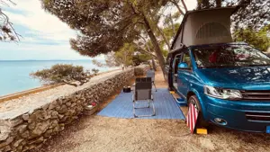 Volkswagen T5 California Highline - Unfallfrei - Schalter - wie nagelneu Bild 3