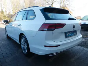 Volkswagen Golf VIII Style MASSAGE |LED+ |ACC |SPUR |SIDE Bild 4