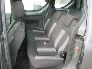 Dacia Dokker 1.5 dCi Stepway Celebration, 1. Hand Bild 5