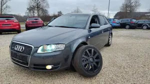 Audi A4 Avant 2.0 TDI S-line Leder* Xenon* Alus*