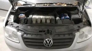 Volkswagen Touran Touran Diesel 1.9 TDI Trendline Bild 3