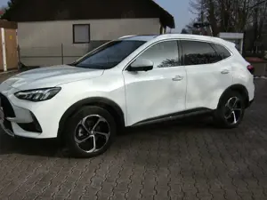 MG HS Luxury Automatic Leder SSD Navi Sitzh. Kamera 360