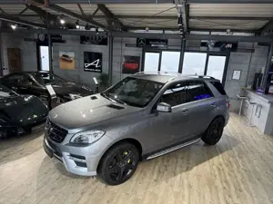 Mercedes-Benz ML 350 AMG Line BlueEfficiency*BRABUS ABGAS*NAVI Bild 2