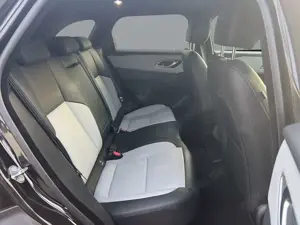 Land Rover Range Rover Velar P400e S AHK Winter Pack Bild 5